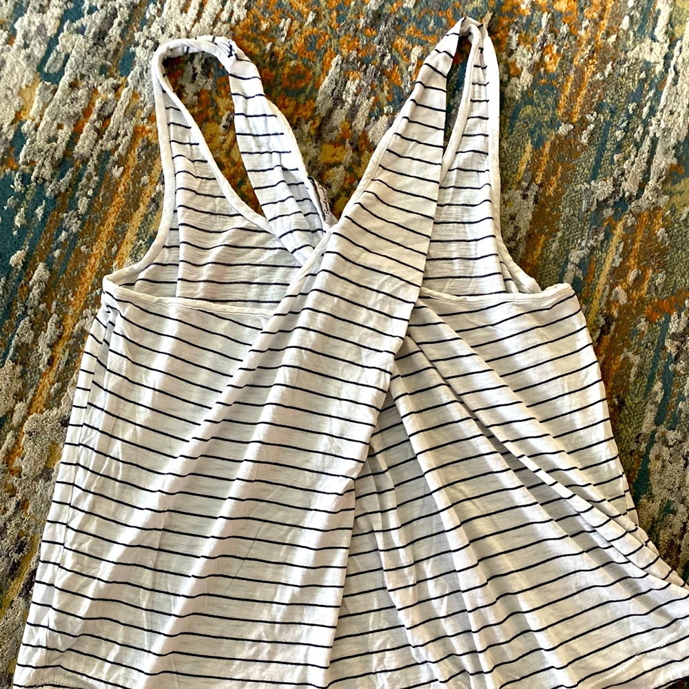Splendid striped swing tank